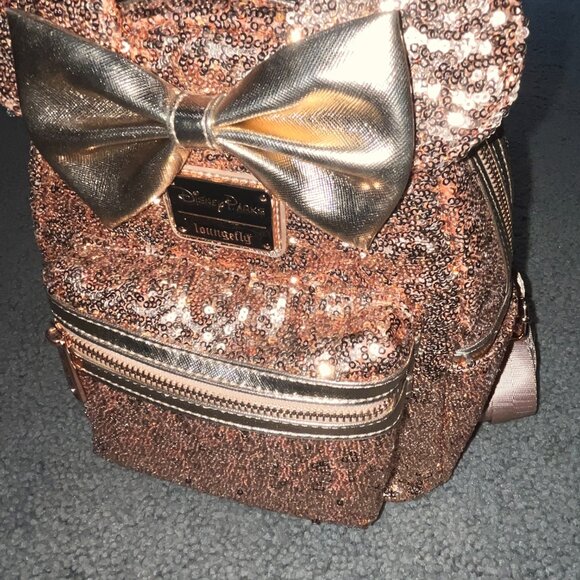 DISNEY PARKS LOUNGEFLY ROSE GOLD SEQUIN MINNIE MOUSE BACKPACK BAG - NWOT - Picture 7 of 15